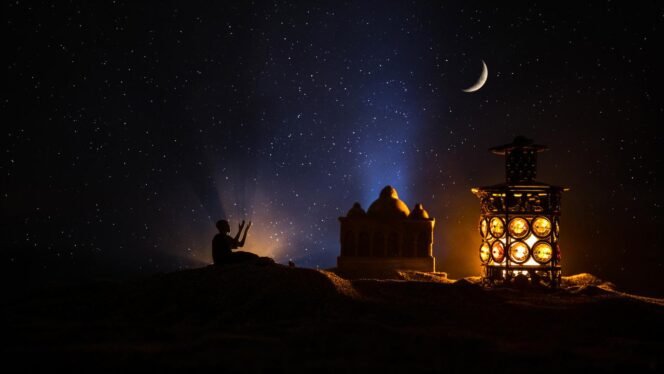 
 Bulan Diturunkannya Al-Qur’an: Risalah Cinta untuk Hamba-Nya